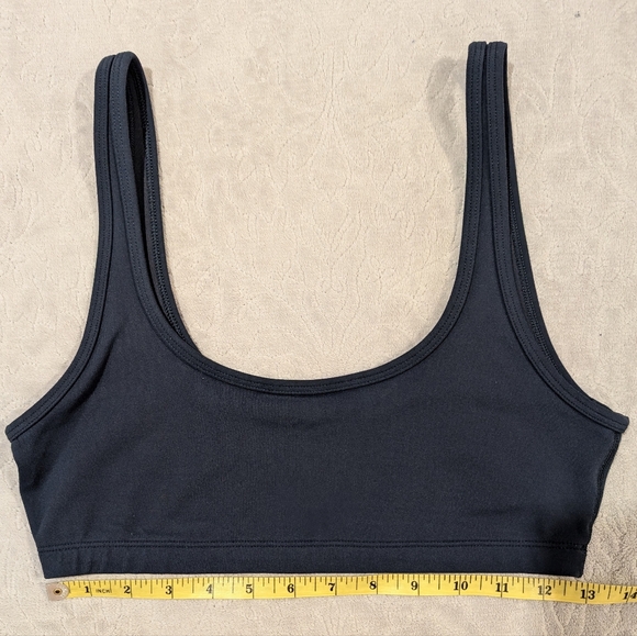 NWOT - Medium - Aritzia - TNA -  TnaBUTTER™ Mini Bra Top in Navy Blue - Picture 3 of 5